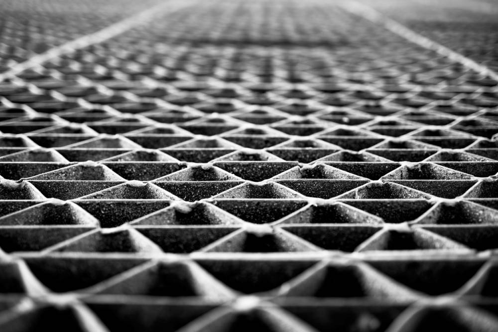 plateforme et passerelle métallique